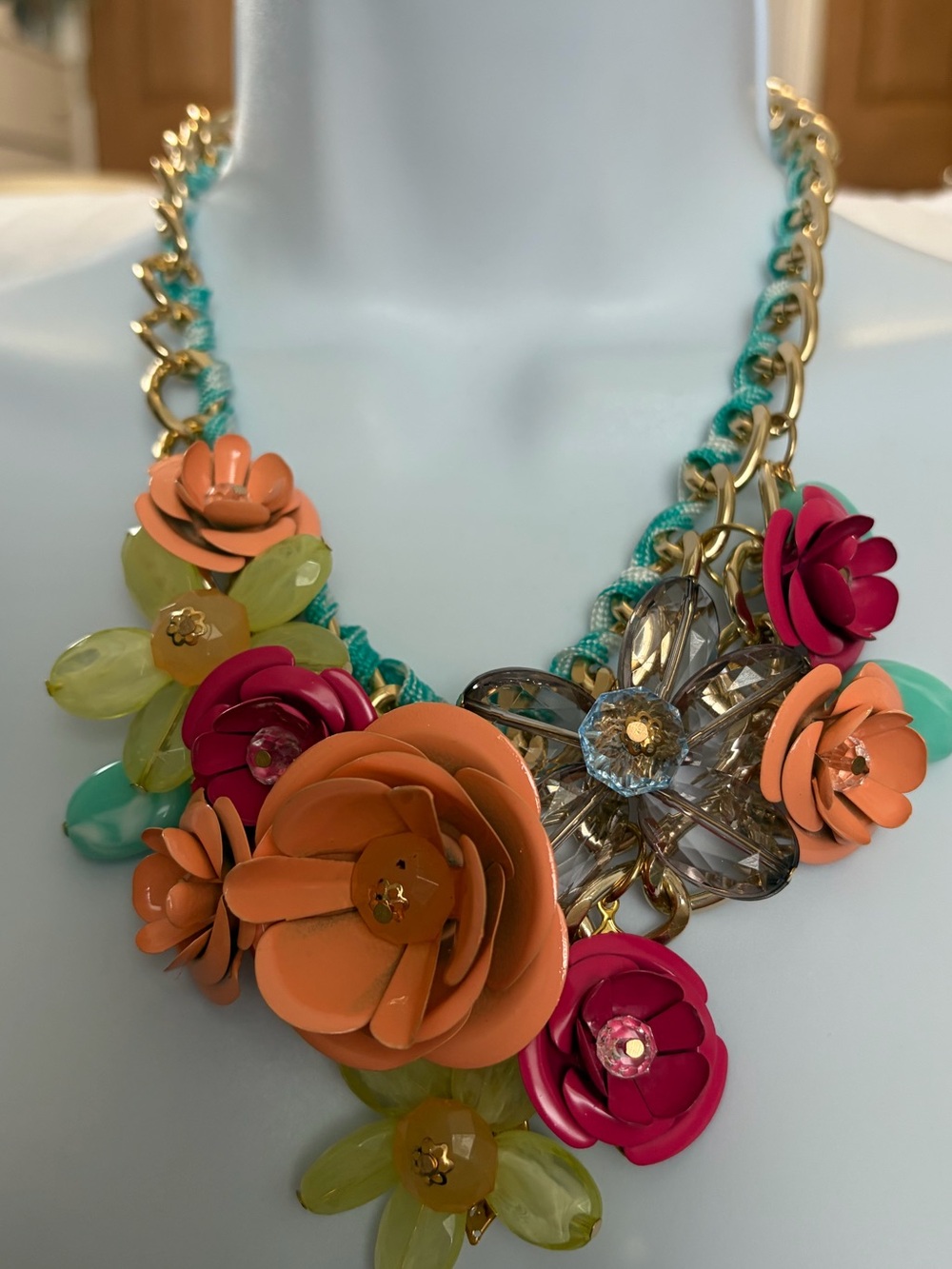 NWOT Aratta Silent JouryVibrant Floral Statement Necklace in Orange, Pink & Teal